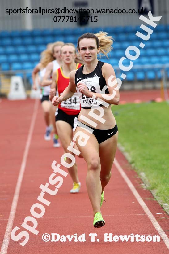 Womens  senior 800 metres, Northern Senior and Under-20s Track and Field Champs., Manchester. Photo: David T. Hewitson/Sports for All Pics